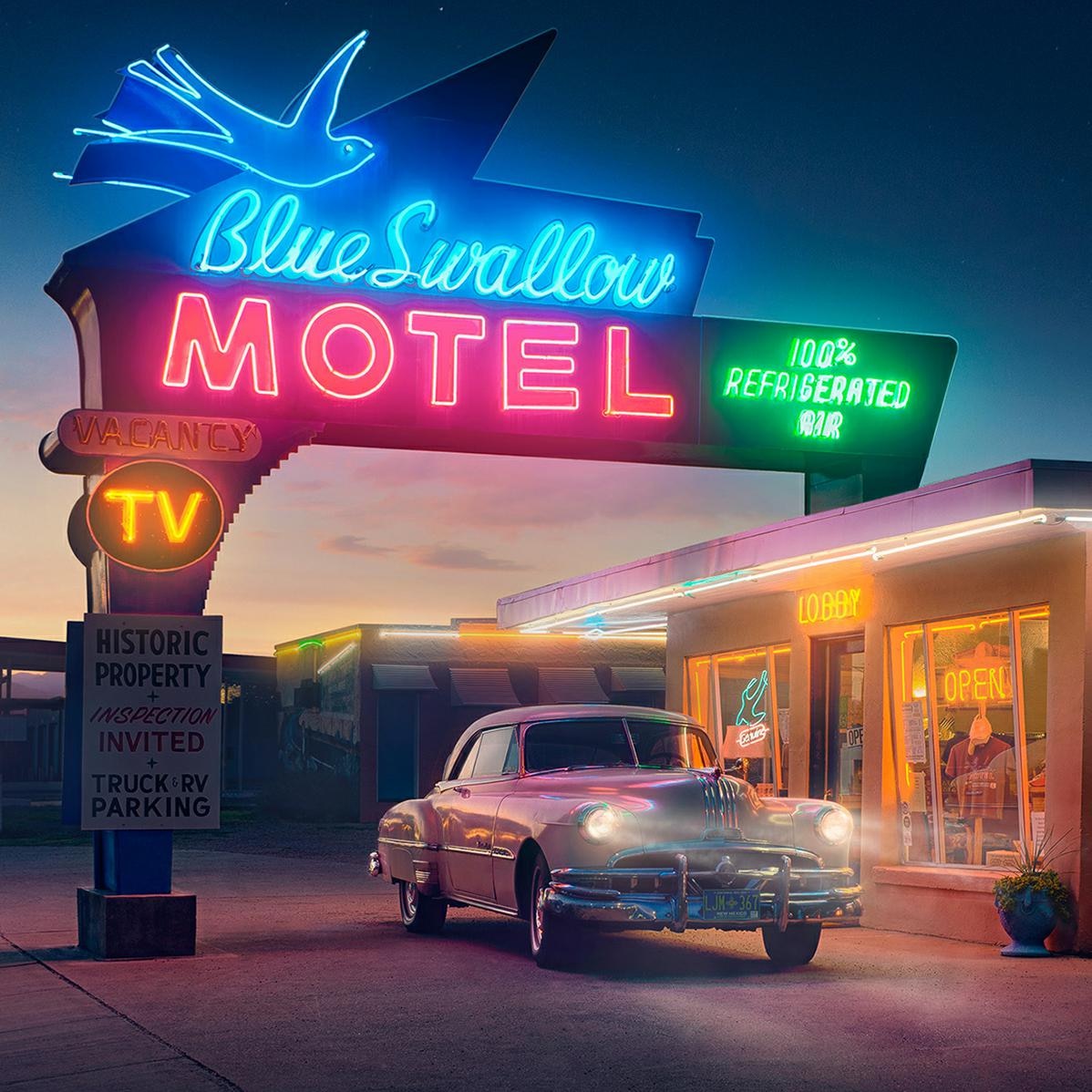 Retro Neon (Audio Responsive)