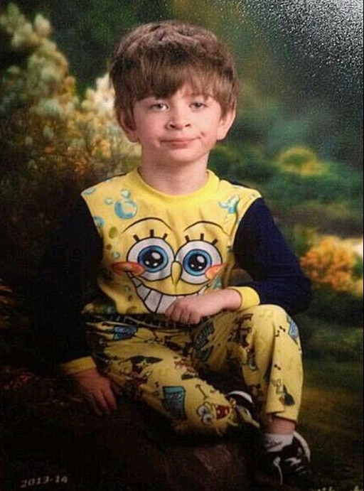 Мем мальчик с недовольным лицом Мем мальчик с недовольным лицом