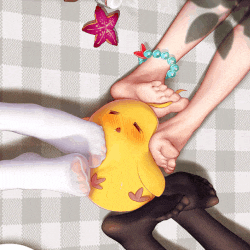 Foot therapy on Picnic - Feet Anime [2K / Minimalist]