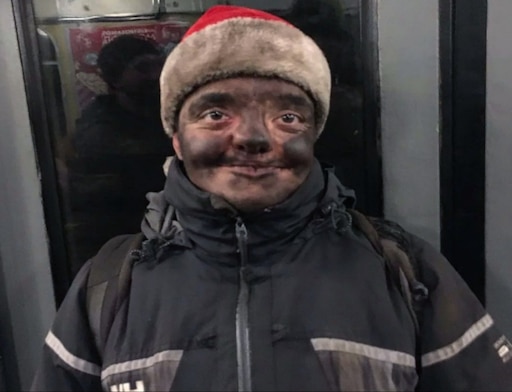 Мем про шахтера с черным лицом Мем про шахтера с черным лицом