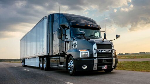 Mack Trucks Грузовики 2020