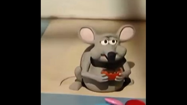 mouse eating