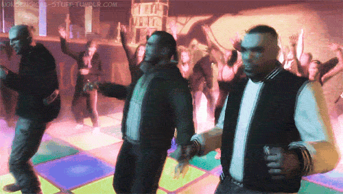 Niko Bellic de GTA IV dança Gangnam Style