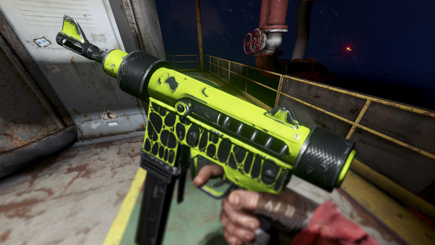 Symbiote SMG thumbnail 5