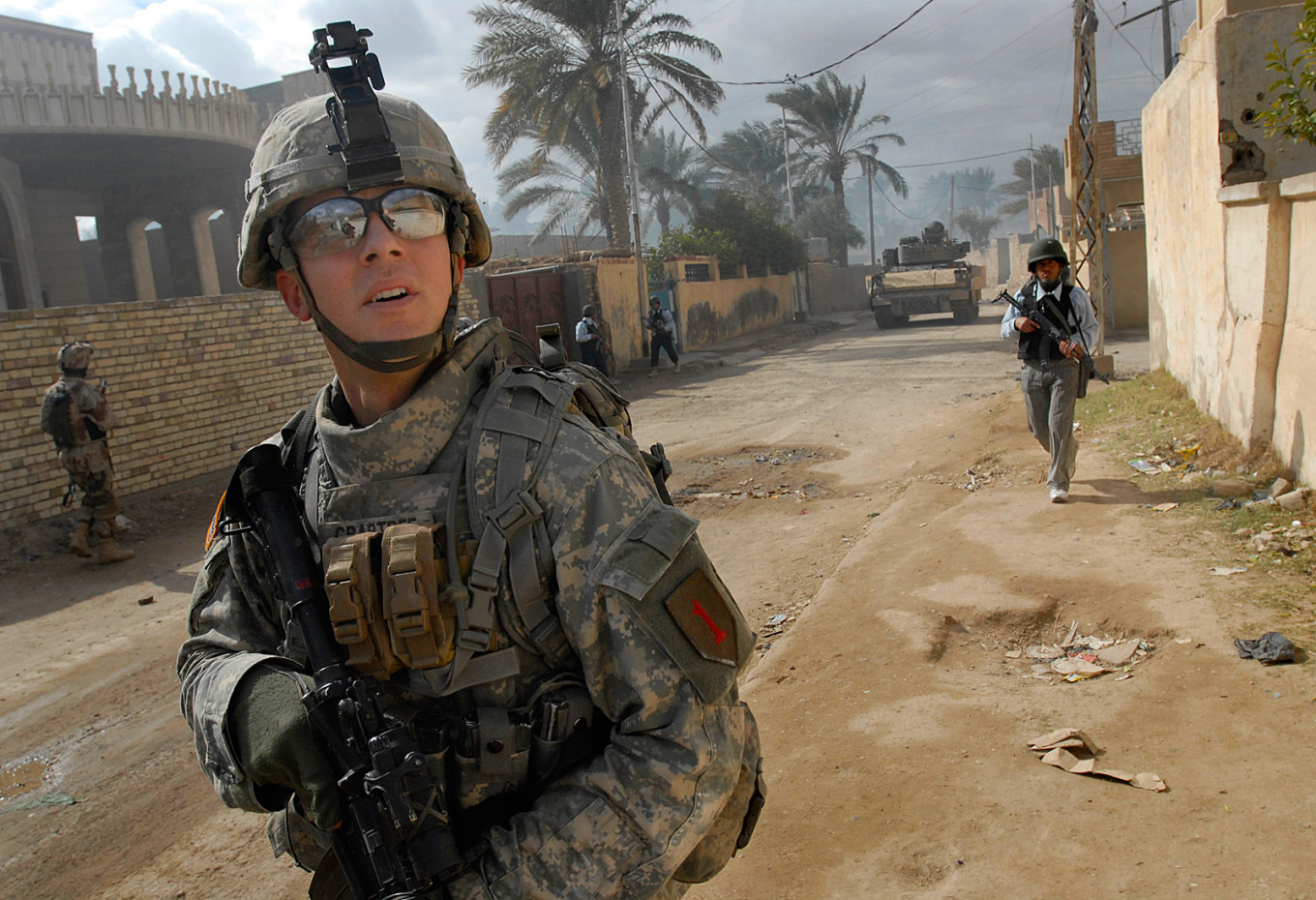 Американские военные в ираке. Американ солдат Ирак 2007.
