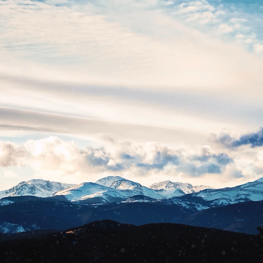 Beautiful Landscape - Snowing