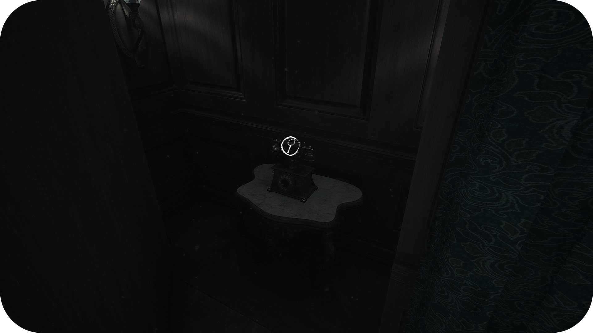It's covered up for a reason achievement in Layers of Fear (2016)