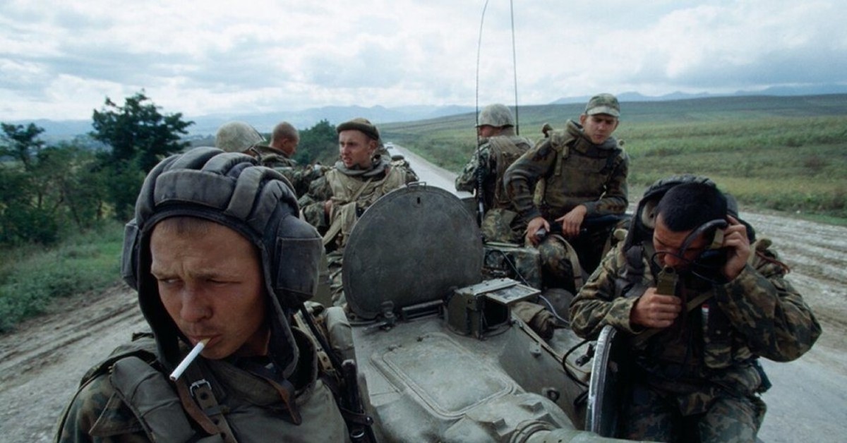 Российский войска в чечне. Российский войска в чечне. Российский войска в чечне. Российский войска в чечне. Контртеррористическая операция в чечне 1999-2009.