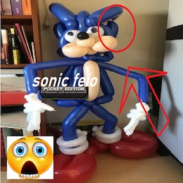 O meme do Sonic feio 