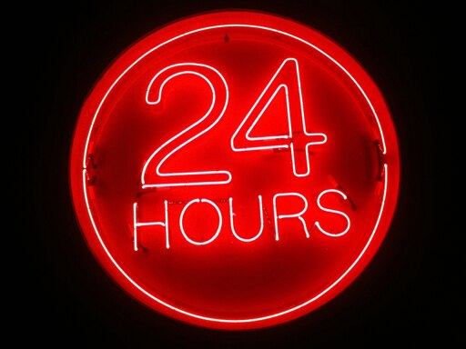 Прошло больше 24 часов. 24 Часа. 24 Часа надпись. 24 Часа неон. Логотип 24 часа.