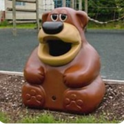 who tf is that GareBear? this post is in my profile but i posted it here  for more answers : r/AmongUs