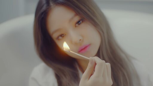 Playing with fire на русском. Jennie BLACKPINK.