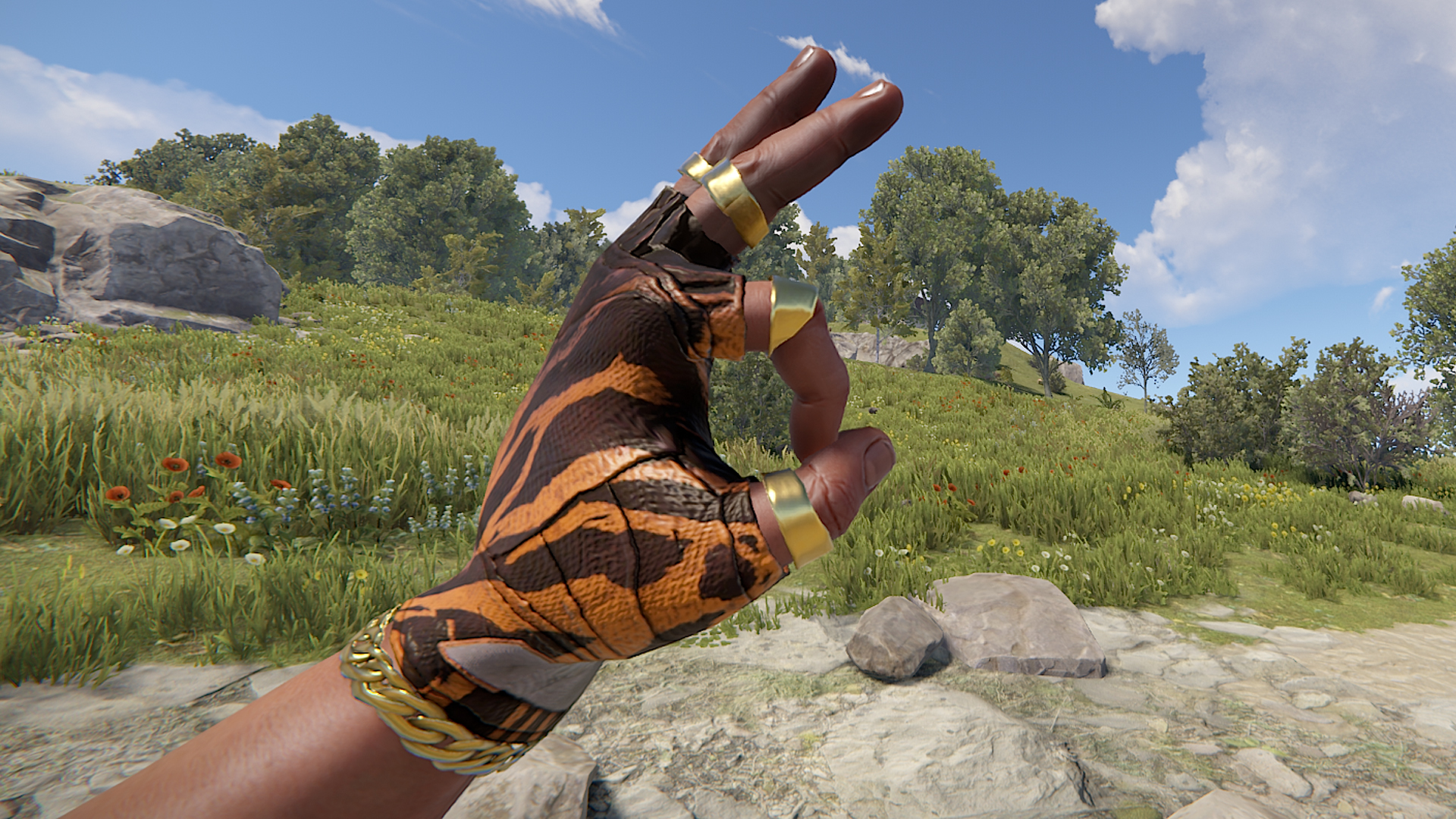 Gold Chains Leather Gloves thumbnail 3