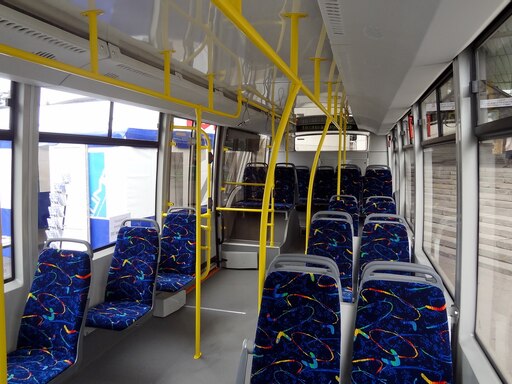 Салон общественного транспорта. Салон автобуса. Сталон автобус. Автобус внутри. Автобус салон внутри.
