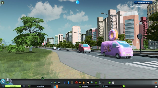 Take a walk through Cities: Skylines with the First Person Multiplayer mod