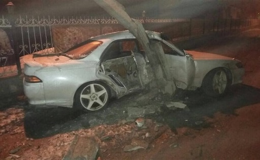 Марк на столбе фото Марк на столбе фото