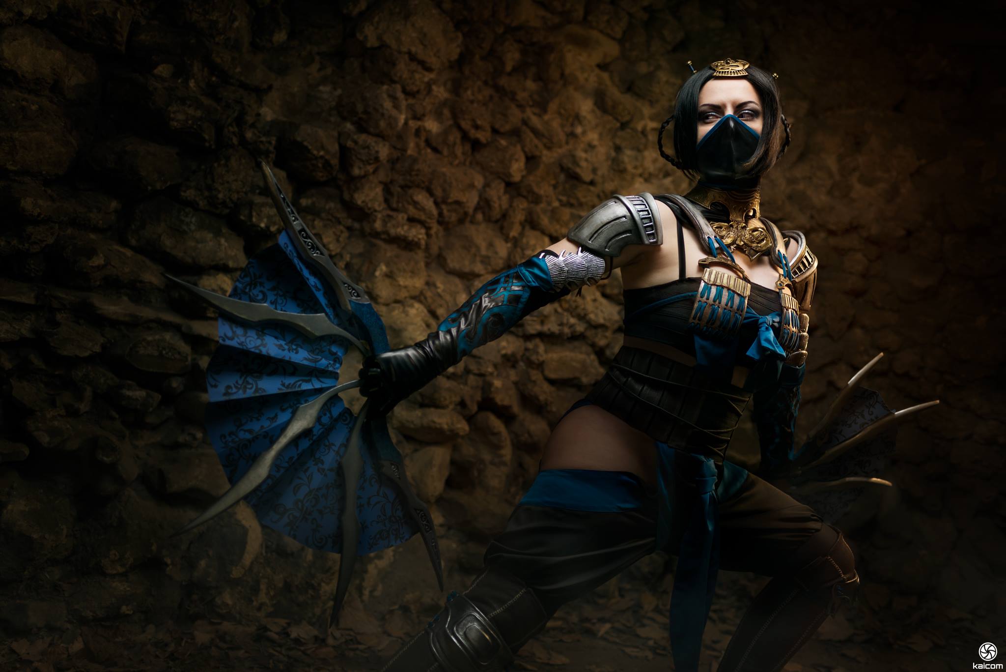 Mortal kombat 10 китана. Китана мортал комбат 11 веер. Мортал комбат китан. Мортал комбат китан. Китана мортал комбат.