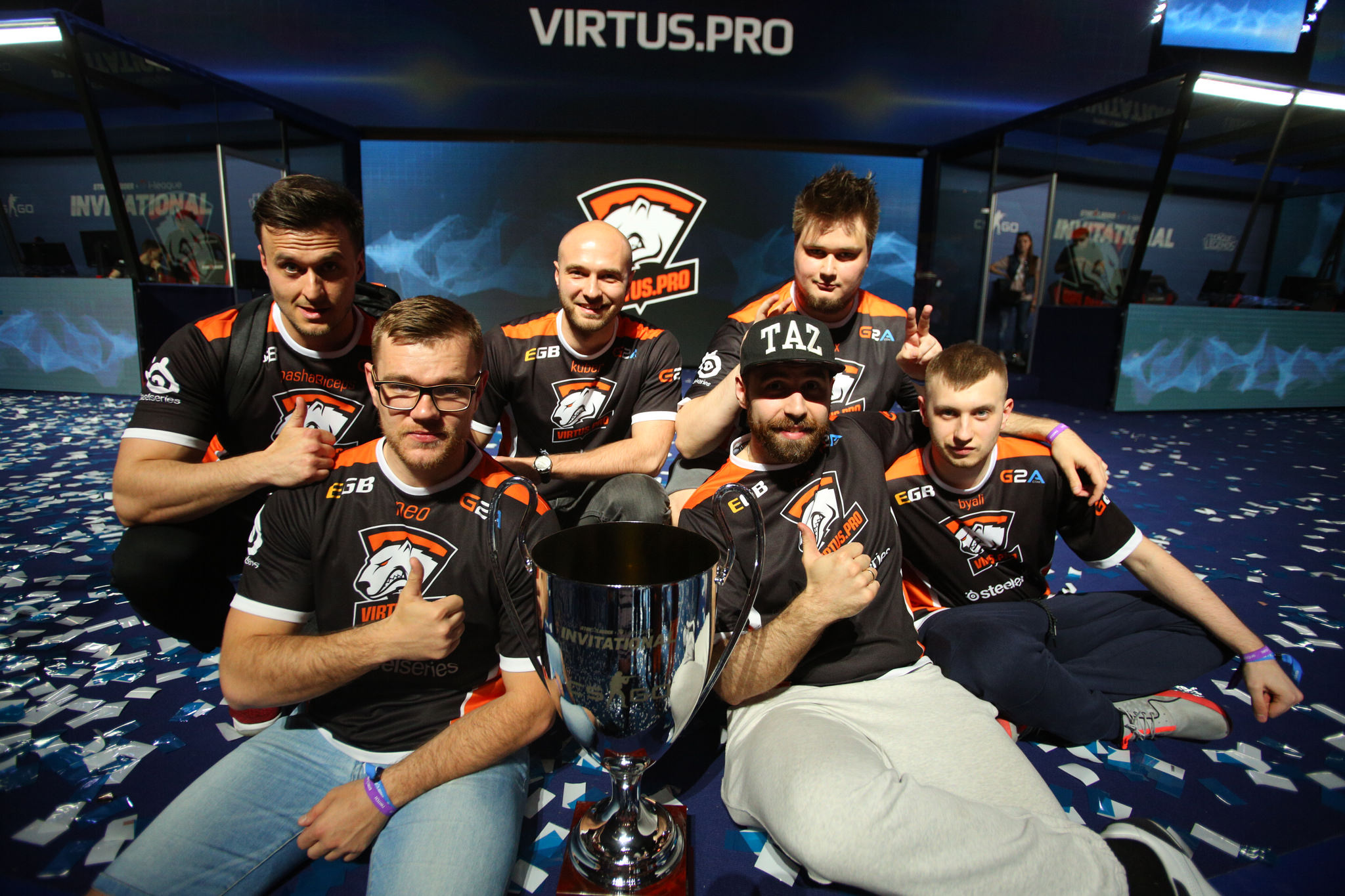 Virtus pro состав. КС го Virtus Pro. Команда Virtus Pro CS go. Киберспорт Virtus Pro. Киберспортивная команда Виртус про