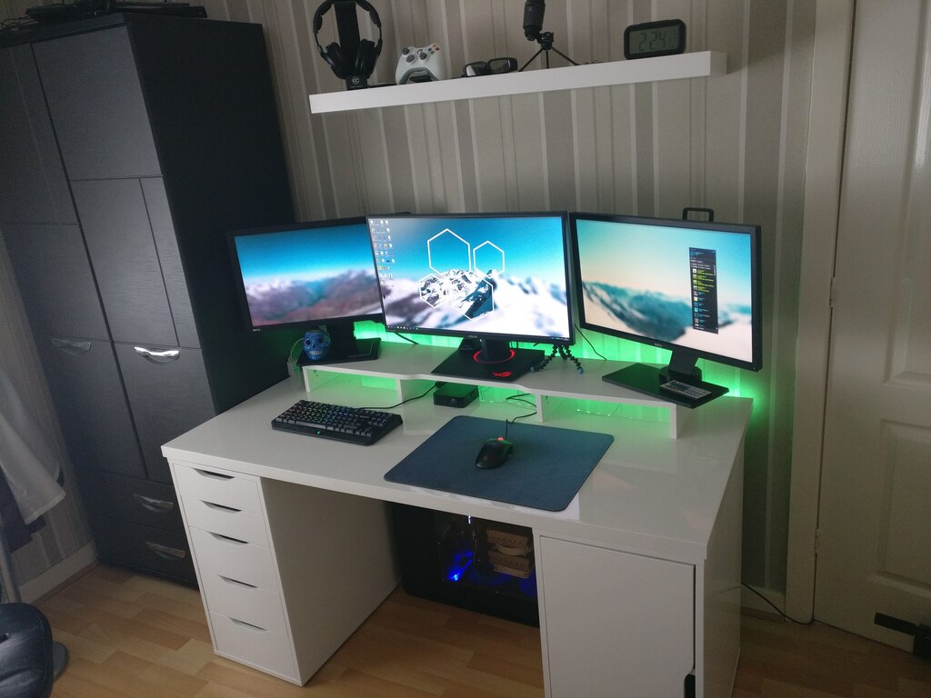 Steam 社区:: 截图:: My Desk IKEA Add on Unit IKEA Alex Drawer Unit