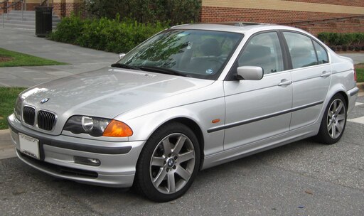 318 е46. BMW e46 318i. БМВ е46 1998. BMW 3 e46 седан. БМВ 320 е46.