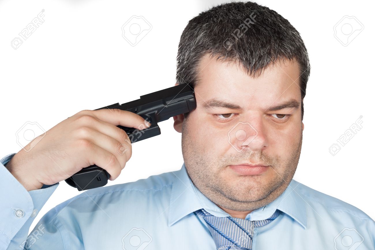Застрелиться мем. Человек с пистолетом у Виска