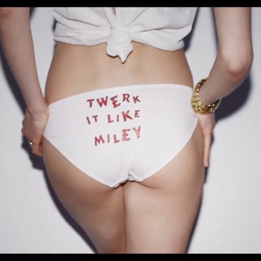 Steam Workshop::Twerk It Like Miley